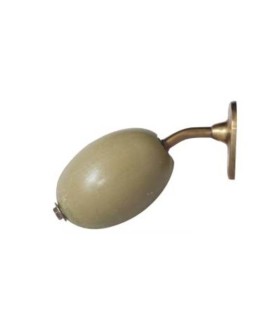 Savon de Marseille à fixer au mur à Nice